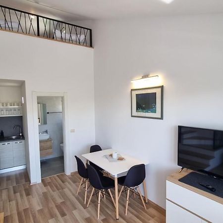 Apartment Olive Fažana エクステリア 写真