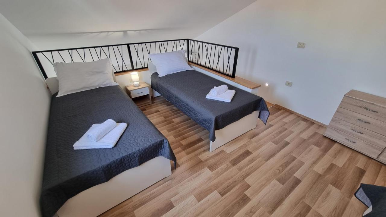 Apartment Olive Fažana エクステリア 写真